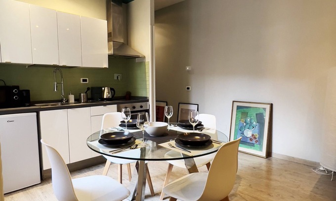 Vatican Apartamento | Vatican Green R-Home will be your warm home in the center of Rome.