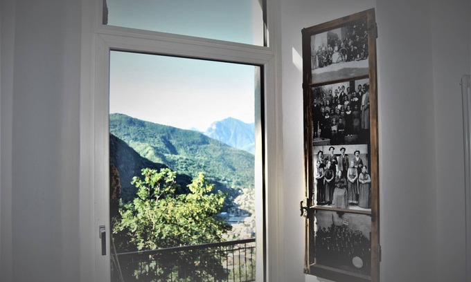 Chiavenna Cama Y Desayuno | Vecchiascuola di Pianazzola