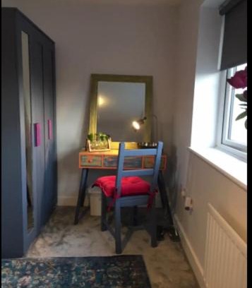 Crawley Casa | Veen Home near Gatwick
