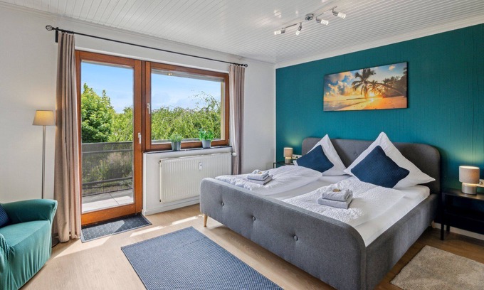 Hetzerath Apartamento | VEGA animal friendly apartment with balcony | near IRT Föhren and Moselle
