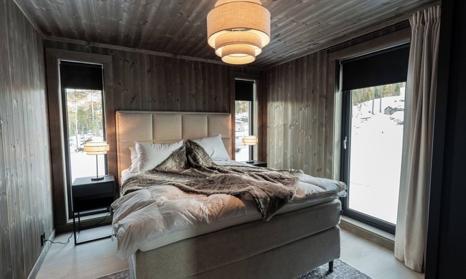 Nes Cabina | Velkommen til Kveldsro – en familievennlig hytte i hjertet av Nesfjellet.