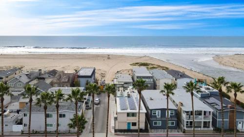 Santa Ana Heights Casa | Velvet Sand II by AvantStay Steps to Newport Beach