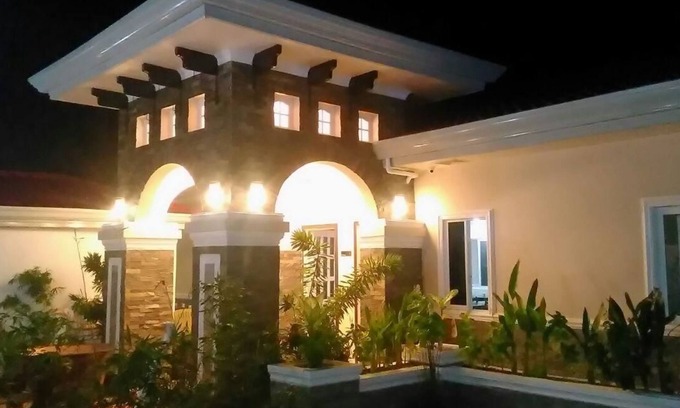 Danao Hotel | Venezia Suites