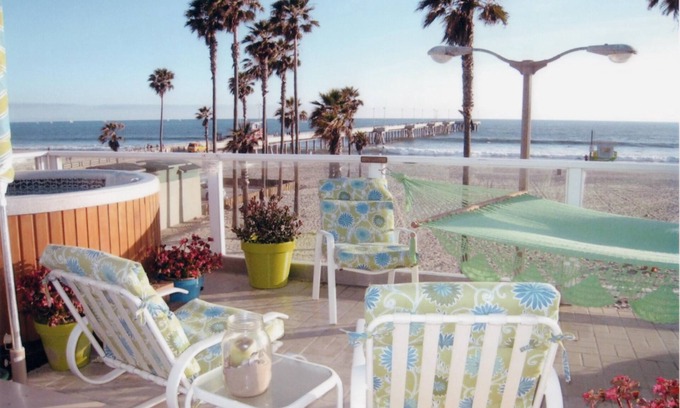 Venice Casa | LUXURY BEACH FRONT GEM UNIQUE EN VENICE BEACH! PRECIO ESPECIAL DEL 12 DE JUNIO !!!