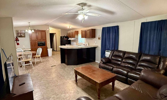 Boothville-Venice Casa | Venice fishing/hunting lodging
