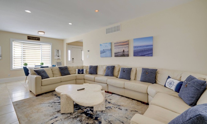 Ventnor City Casa | Ventnor City Retreat ~ 1 Block To Boardwalk!