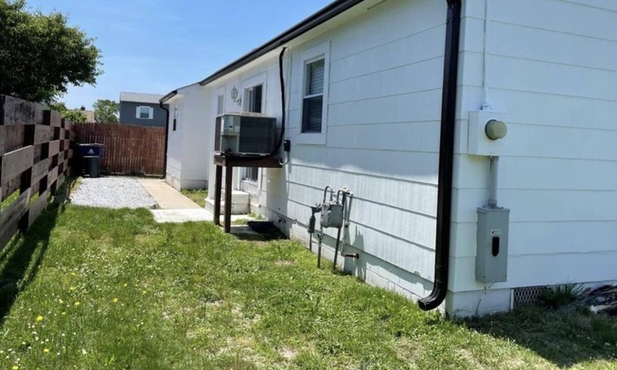 Ventnor City Casa | Ventnor Modern Beach Bungalow across from park...