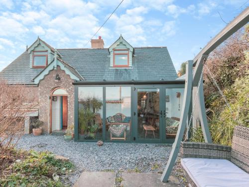 Castlemartin Casa | Venton Cottage
