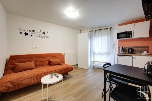 Saint-Pierre-des-Corps Apartamento | Venus - Proche A10 - 2V - Parking