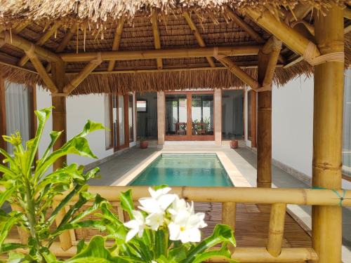 Kuta Casa | Vera Koe