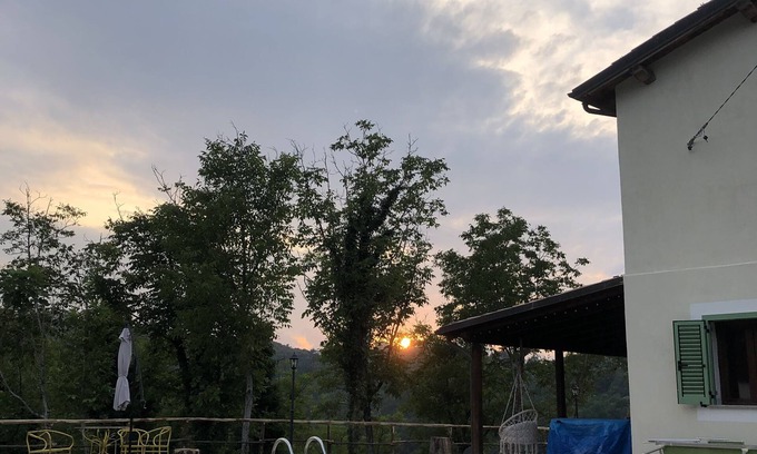 Rocca Santo Stefano Villa | Villa con terraza y piscina en el bosque cerca de lugares culturales y naturales