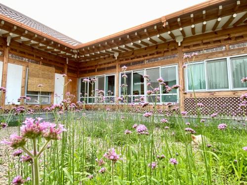 Gyeongju Casa | Verbena Hanok
