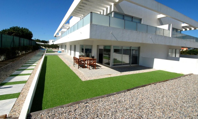 Pedra do Ouro Apartamento | Verde - Apartamento de 2 dormitorios en complejo con piscina, área de juegos