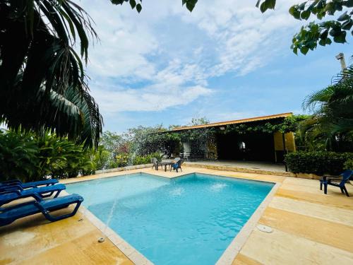 Doradal Casa | Verde Amanecer