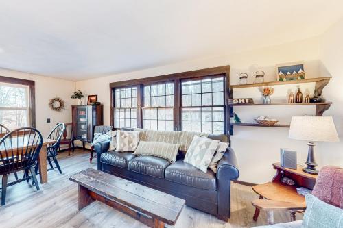 Ira Casa | Vermont Meadow House