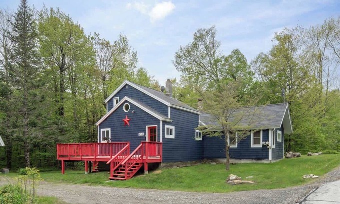 Stratton Casa | Vermont State of Mind | Near Stratton & Mt. Snow!
