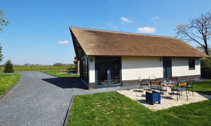 Alphen Casa | Very attractive and quietly located villa