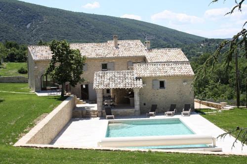 Bonnieux Villa | very beautiful and charming 18th century estate in bonnieux, luberon area, in provence - 8 personnes