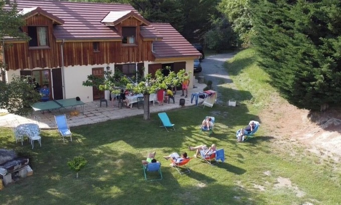 Chorges Chalet De Esquí | Muy bonito chalet al borde del lago de Serre Ponçon 10 personas