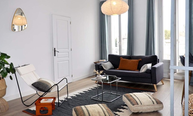 La Conception Casa | Very bright nest with balcony near hypercenter