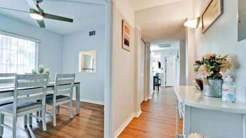 Trailer Estates Apartamento | Very Close To IMG Academy, Beaches, Restaurants