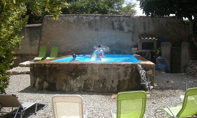 Santes Creus Cabaña | Casa muy confortable y espaciosa. 3000m2 de jardín, barbacoa y piscina privada