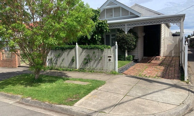 Ascot Vale Casa | Very comfortable house only 5klms from City centre