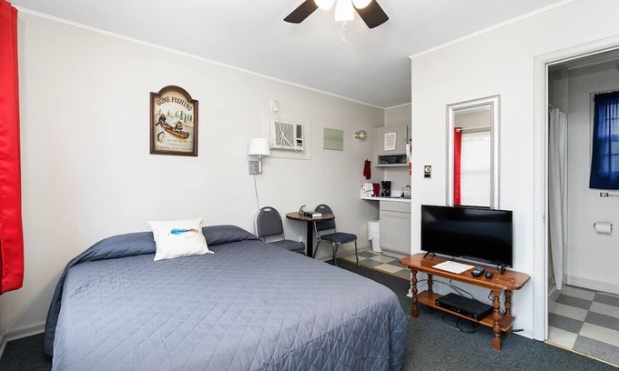 Cassville Cabina | Very comfy and cozy -Cabin 11