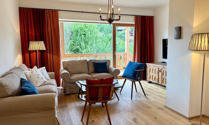 Tamsweg Apartamento | Very exclusive garden apartment with sauna