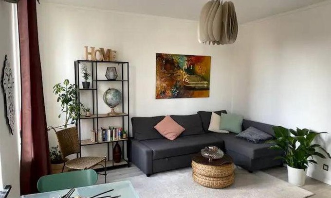 Asnieres-sur-Seine Apartamento | Very nice and cozy apartment with 2 beds