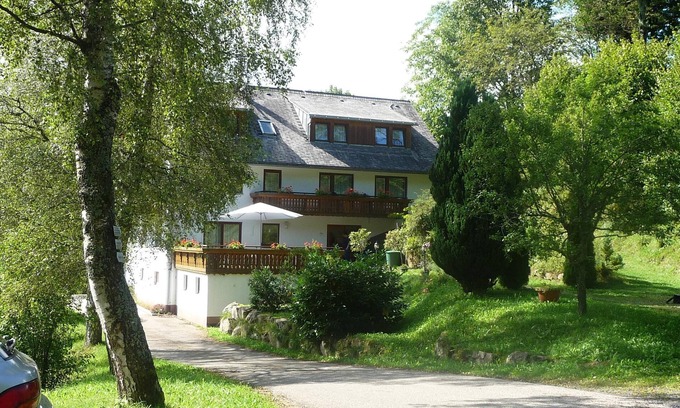 Triberg im Schwarzwald Apartamento | muy grande y bonito apartamento con 2 dormitorios y un gran balcón