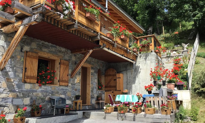 Le Villard Apartamento | Lugar muy tranquilo y relajante. muy bonita vista del valle de belleville