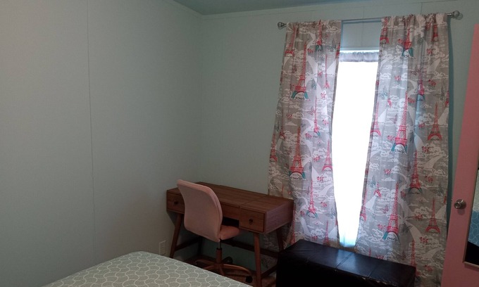 Golconda Casa | Very quiet, conveniently located on HWY 95 N towards Idaho, N of Winnemucca NV