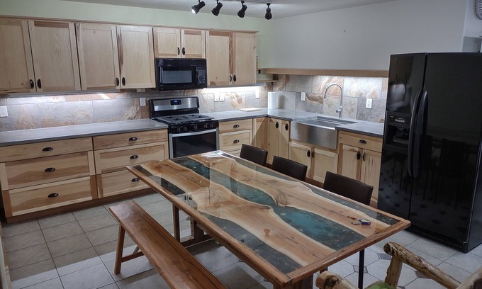 Thayne Apartamento | Very quiet ground floor basement apartment in the country, big outdoor space,!!!