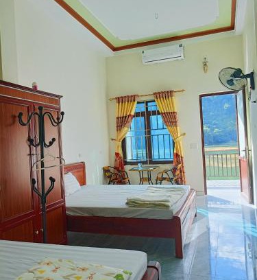 Nam Mau Cama Y Desayuno | Việt Hùng Nhà Nghỉ