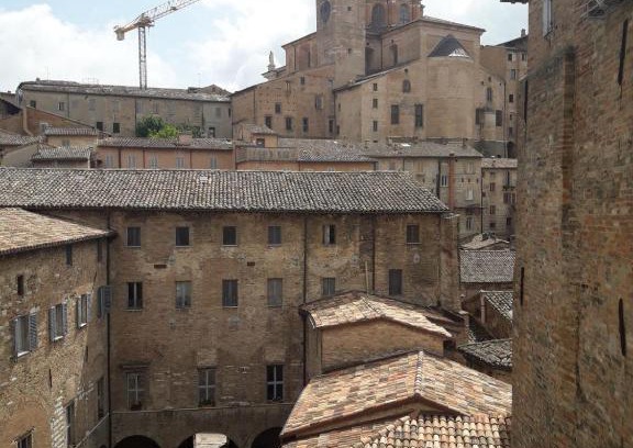 Urbino Casa | Via Barocci 34