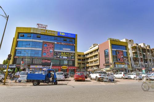 Ahmedabad Hotel | Via Canada