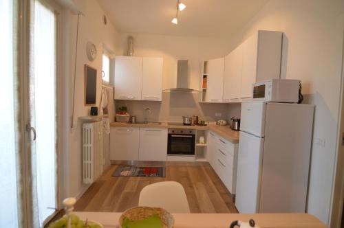 Est Apartamento | Via Da Velo 8 appartamento