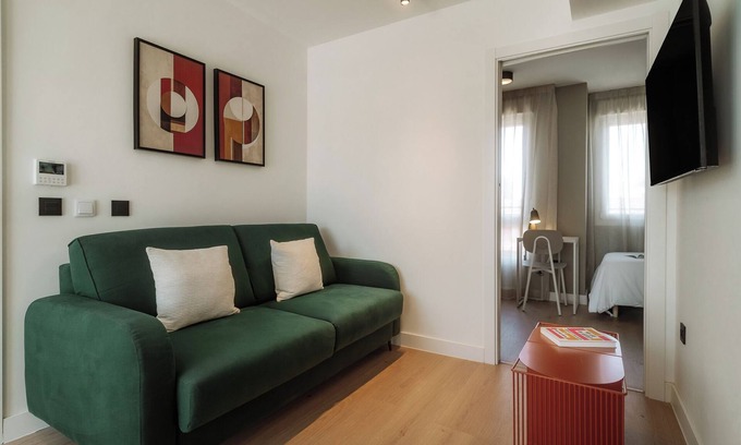 Puente de Vallecas Apartamento | Via Monte Apartments