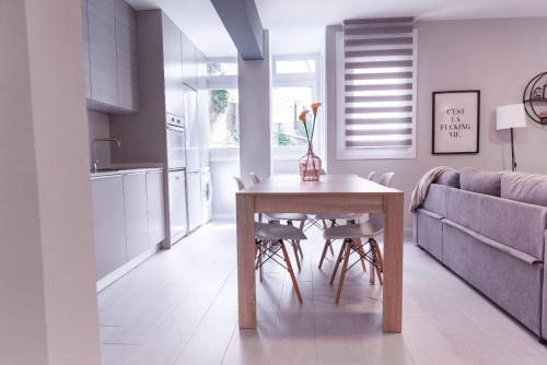 Santiago de Vigo Apartamento | Vialia BY Vigovacaciones
