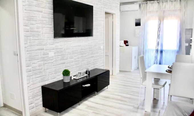 Ex Campo d'Aviazione Apartamento | Viareggio Deluxe Apartment