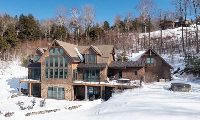 Stratton Mountain Casa | Vibes & Views In Stratton