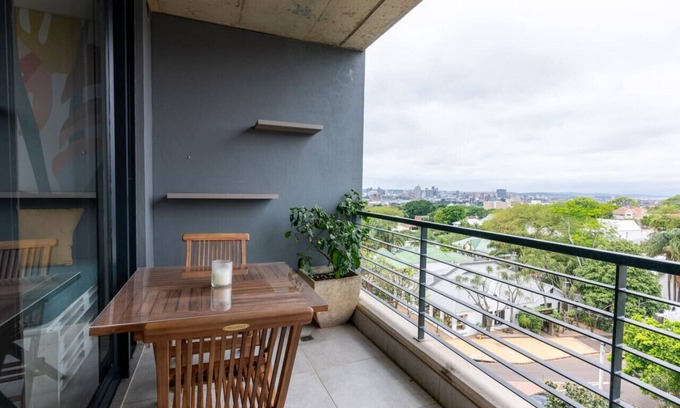 Windermere Apartamento | Vibrant 603 on Florida Road