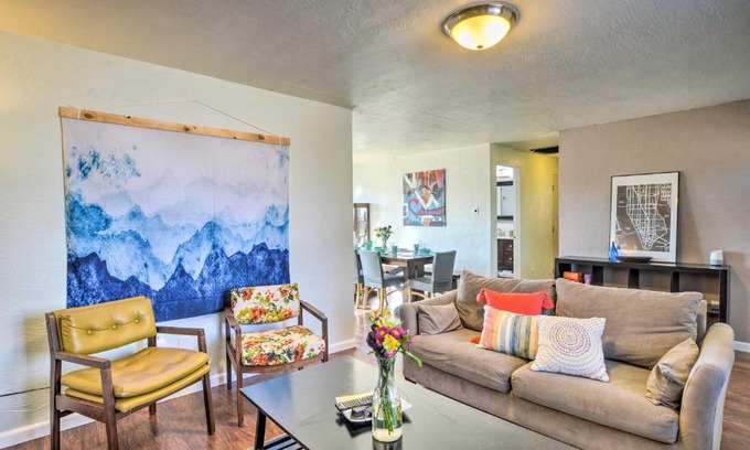 Montgomery Park Casa | Vibrant ABQ Adobe Den Mtn Views, Walk to Park!