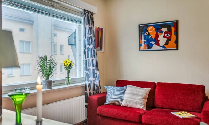 Punavuori Apartamento | Vibrant & Central w Netflix, WiFi, 200m tram/bus