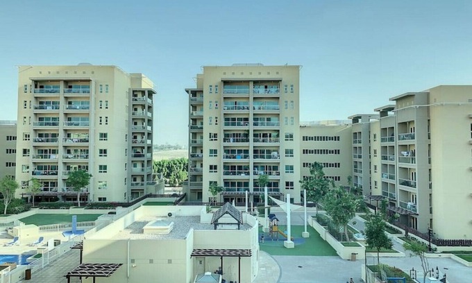 The Greens Apartamento | 318 Al Arta 1, The Greens · Vibrant Two Bedroom in The Greens