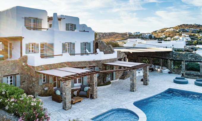 Ornos Villa | Vibrant Villa w/ private pool & Sunrise Views - 2024 Renovation