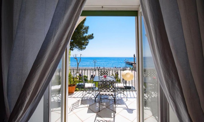 Minori Apartamento | Vicaria by AMALFIVACATION