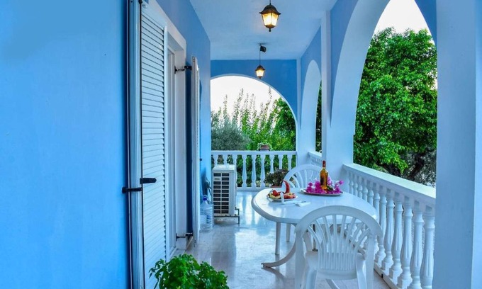 Fiolitis Casa | Vicky's Village private House-Vicky's Village private House-Vicky's Village private House