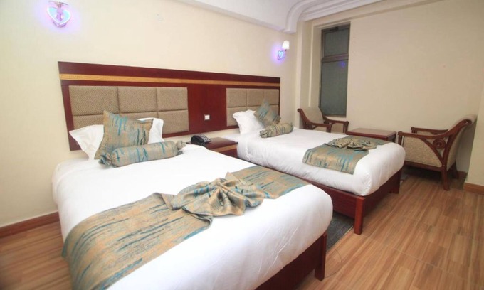 Nakuru Hotel | Vicmark Hotel Nakuru